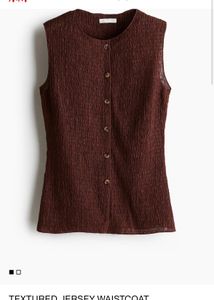 Textured Button-Up Sleeveless Top