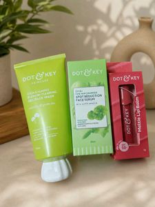 Dot & Key Skincare Set