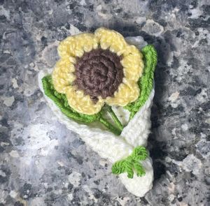 crochet 100% handmade sunflower bouquet