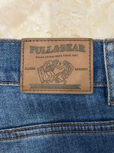 [New]Pull &amp; Bear Ripped Jeans