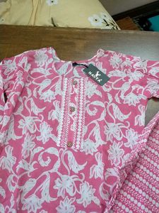 Pink Floral Kurta Set