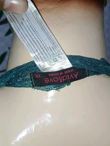 (449)Emerald Green Lace Bodysuit