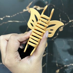 Last Stock Butterfly Hair Claw Clips