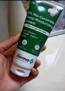 The Derma Co. 5% Nia-Ceramide Cream