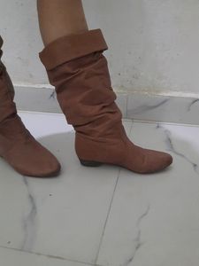 👢 Boots