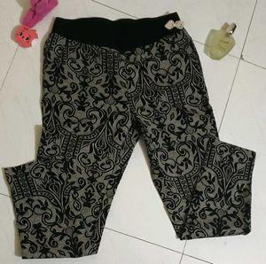 Patterned Women's Leggings