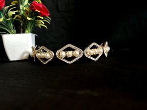 Pearl Festive Hairband