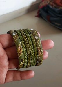 Beautiful 😍2 Dozen Bangles With Bala