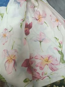 Floral Pattern double bedsheet 2 pillow covers