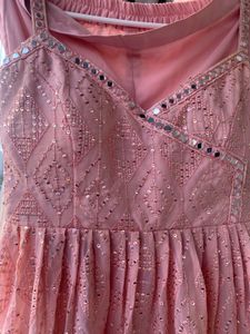 Elegant Pink Embroidered Kurta Set