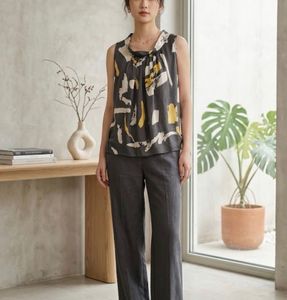 Abstract Print Sleeveless Top