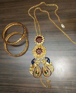 Gold Plated Peacock Necklace & Bangles Set