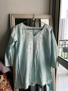 Lucknowi Chikankari Short Kurti