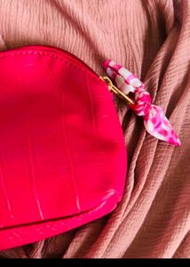 Vibrant Pink Croc Embossed Clutch🌸
