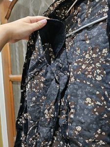 Velvet Top/Shirt With Shoulder Pads