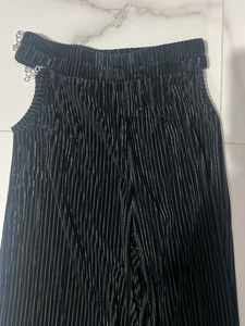 Black Pleated Wide Leg Pants