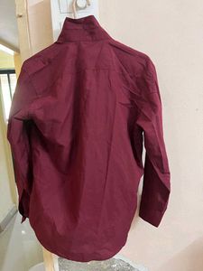 Burgundy Shirt For Both Men Nd Women🤎