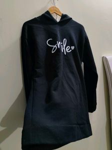 Smile Hoodie - Cozy &amp; Stylish