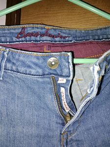 Bare Denim Three Quarter Jeans 👖