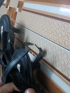 ELLE Black Heels