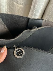 ESBEDA BLACK SLING