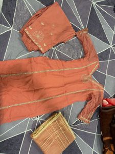 Elegant Peach Kurta Set🧡