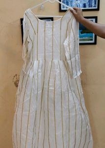 Elegant White Striped Kurta
