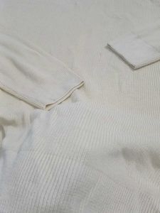 ZUDIO Cream Colored Knit Sweater
