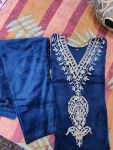 Elegant Blue Velvet Kurta Set