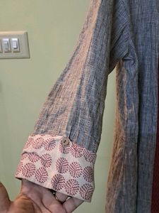 Grey shrug / overcoat