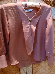 Chic Pink V-Neck Blouse