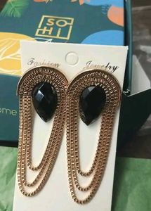 Elegant Gold Dangle Earrings with Black Stone