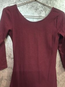 Maroon 3/4 Sleeve Fitted Dress