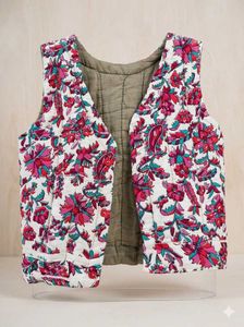 Floral Print Sleeveless Blouse