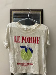 H&amp;M Graphic T-Shirt "Le Pomme"