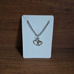 💕 | Silver Tone Double Heart Necklace