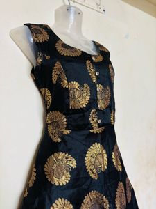 Elegant Black &amp; Gold Brocade Gown