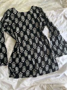 Short Kurti 🖤