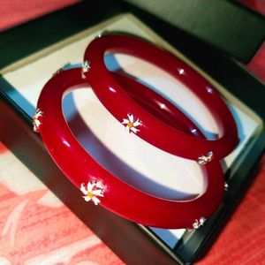 Red Bangles silver pola with White Flower Design