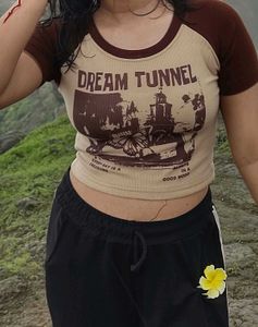 Dream Tunnel Graphic Crop Top