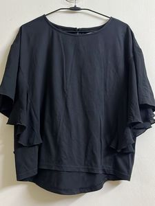 Chic Black Ruffle Sleeve Top