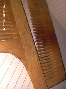 Two Wooden Comb ✨