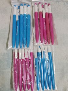 Set Of 20 Pens