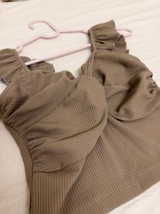 Ribbed Ruffle Top