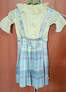 Cute Girls' Plaid Pinafore Dress Set (size 30)