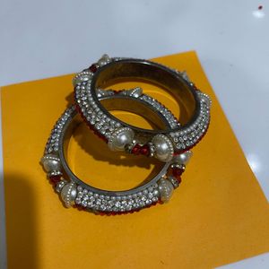 Studded Pearl Bangles