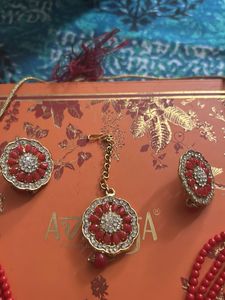 Red Beaded Jewellery Set with Earrings &amp; Tikka