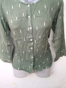 🌸Rare Roots Womens Fancy Top M 🌸