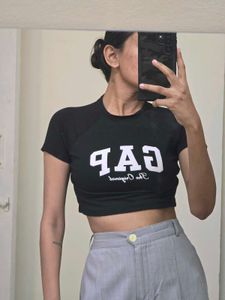GAP Black Crop Top