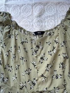 Chic Floral Print Puff Sleeve Top